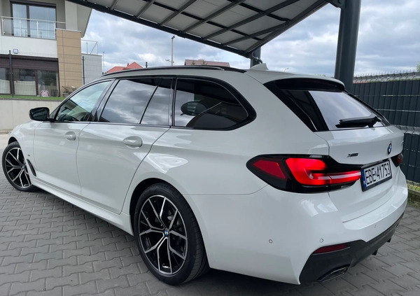 BMW Seria 5 cena 189900 przebieg: 69000, rok produkcji 2021 z Bełchatów małe 379